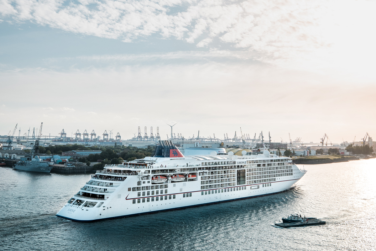 Cruiseship in the port of Hamburg